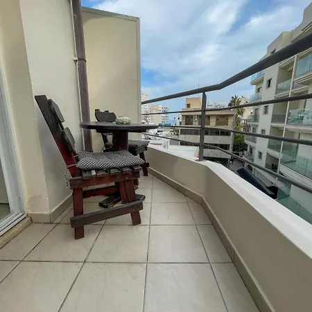 Downtown Apartment
