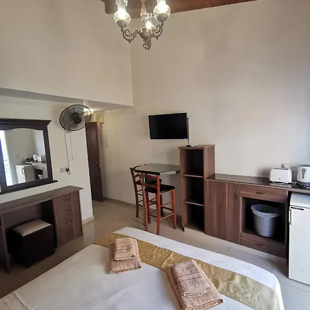 Downtown & Two-bedrooms Lejlighed Larnaca