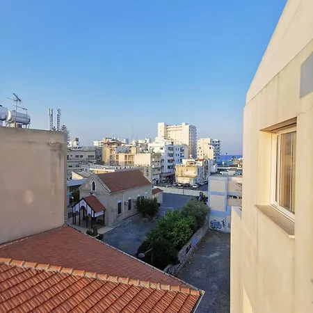 Downtown * Ларнака