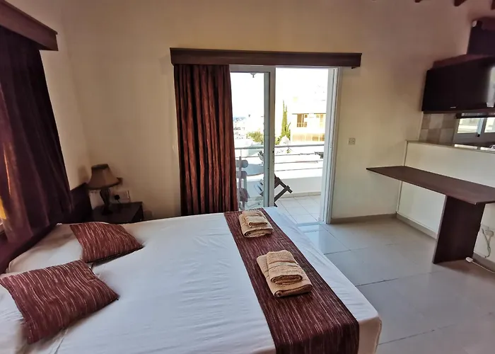 Downtown & Two-bedrooms *