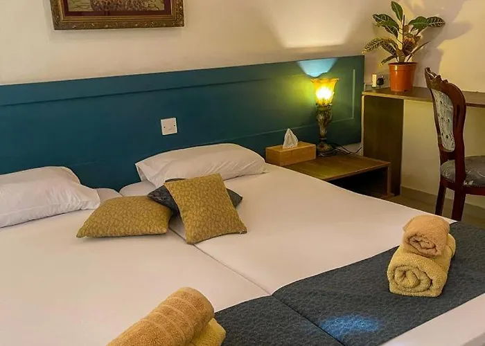 דירה Downtown & Two-bedrooms *