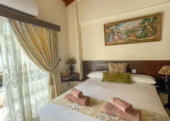 Downtown & Two-bedrooms דירה *