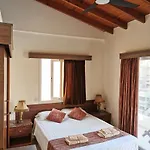 Downtown & Two-bedrooms Lárnaca