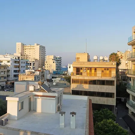 Apartment Downtown Larnaca