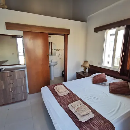 Downtown & Two-bedrooms Apartment Larnaka