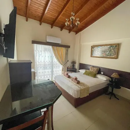 Downtown & Two-bedrooms *