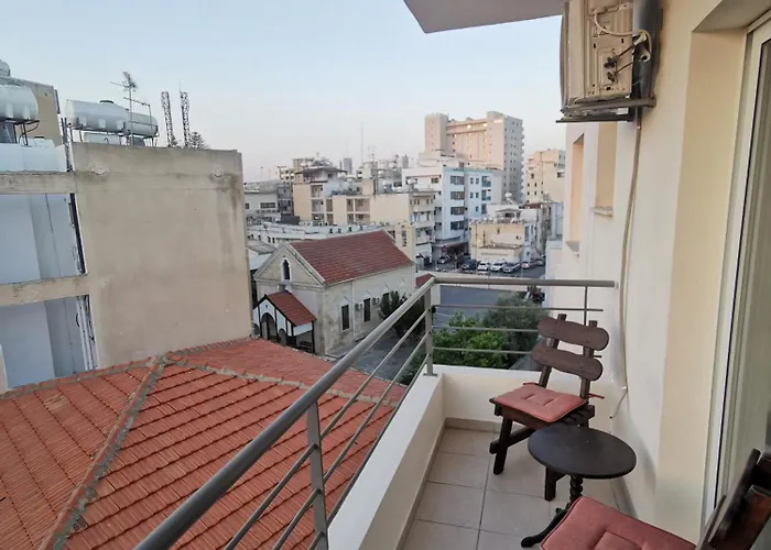 Downtown & Two-bedrooms Апартаменти