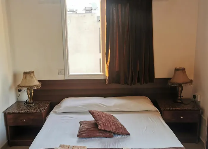 Downtown & Two-bedrooms * Λάρνακα